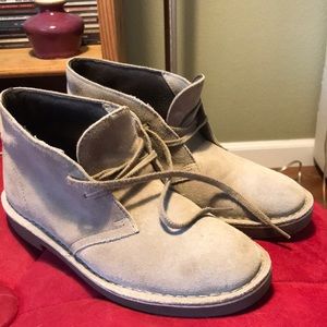 CLARKS Desert chukka boots